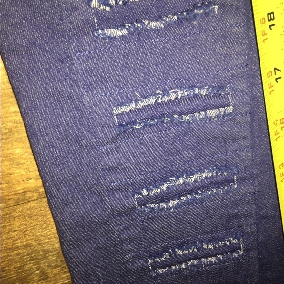 Umgee size small - Picture 3 of 7